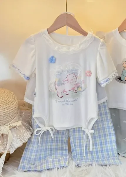 ซ.เสื้อ ขาว แพะชม,ดอกฟ้า ลูกไม้-กก.ยาว ฟ้าสก๊อต